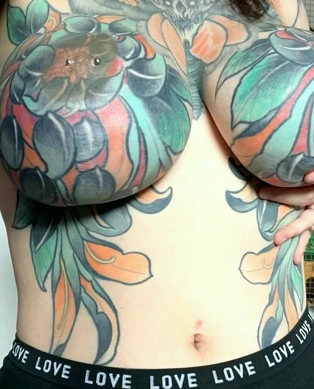 Linda, 30