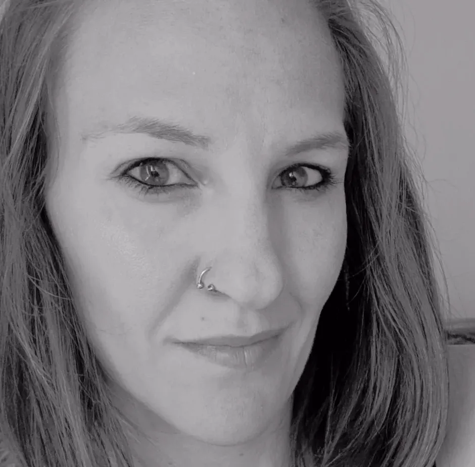 Thea, 38